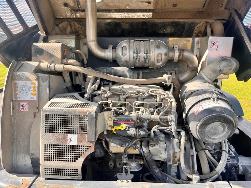 Pá carregadora de rodas Terex TL80: foto 10