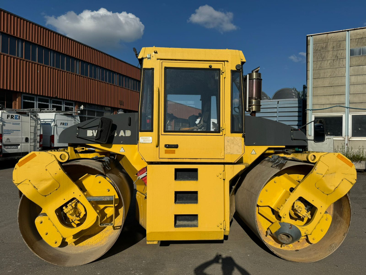 BOMAG BW 184 AD - Compactador de asfalto: foto 3 BOMAG BW 184 AD - Compactador de asfalto: foto 3