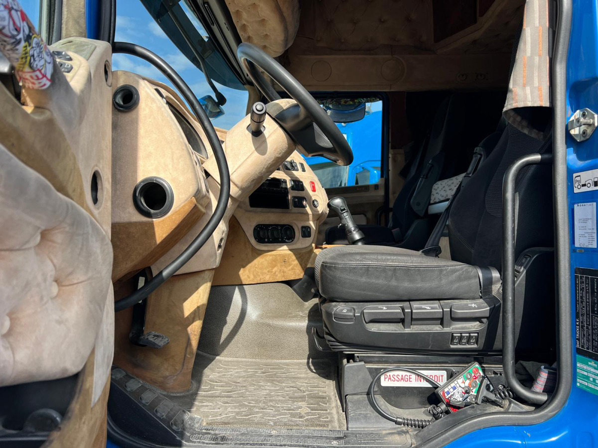 Camião de lona DAF XF510 6x2: foto 9