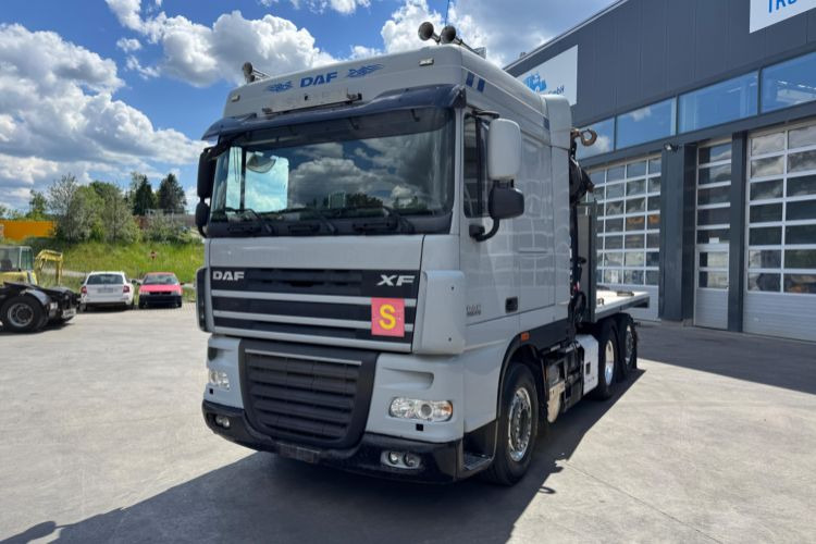 DAF XF510 Effer 255-5 6x2 SZM/Pritsche - Camião grua: foto 2 DAF XF510 Effer 255-5 6x2 SZM/Pritsche - Camião grua: foto 2