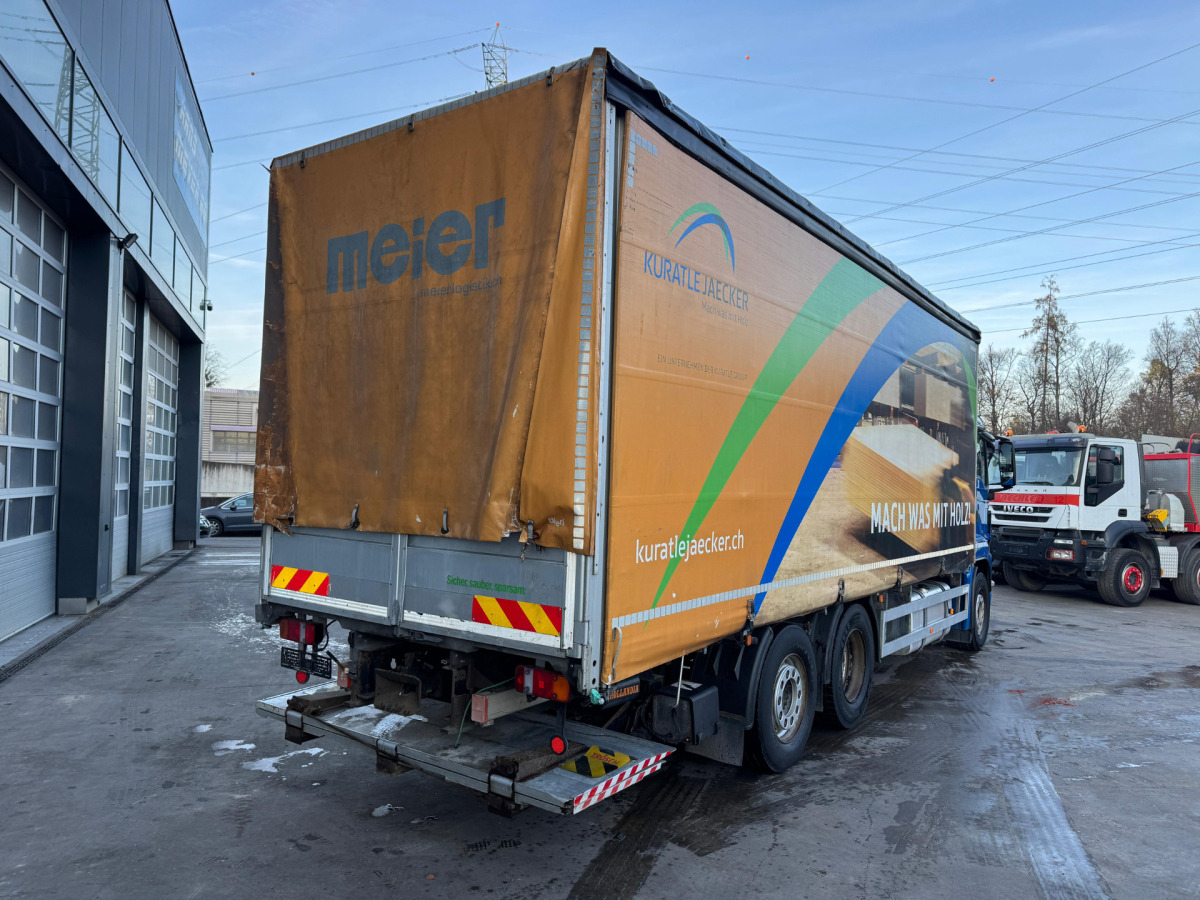 MAN TGS 26.440 6x2 LBW - Camião de lona: foto 5 MAN TGS 26.440 6x2 LBW - Camião de lona: foto 5