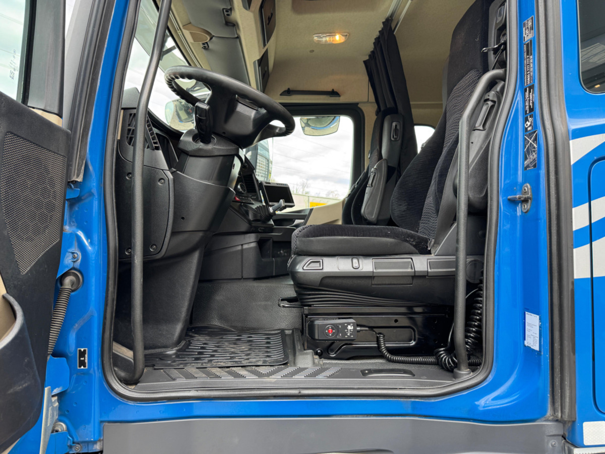 Camião chassi MERCEDES Actros 2545 6x2: foto 8