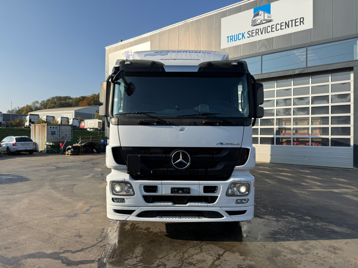 MERCEDES Actros 2548 6x2 Hiab 244-5 - Camião grua: foto 3 MERCEDES Actros 2548 6x2 Hiab 244-5 - Camião grua: foto 3