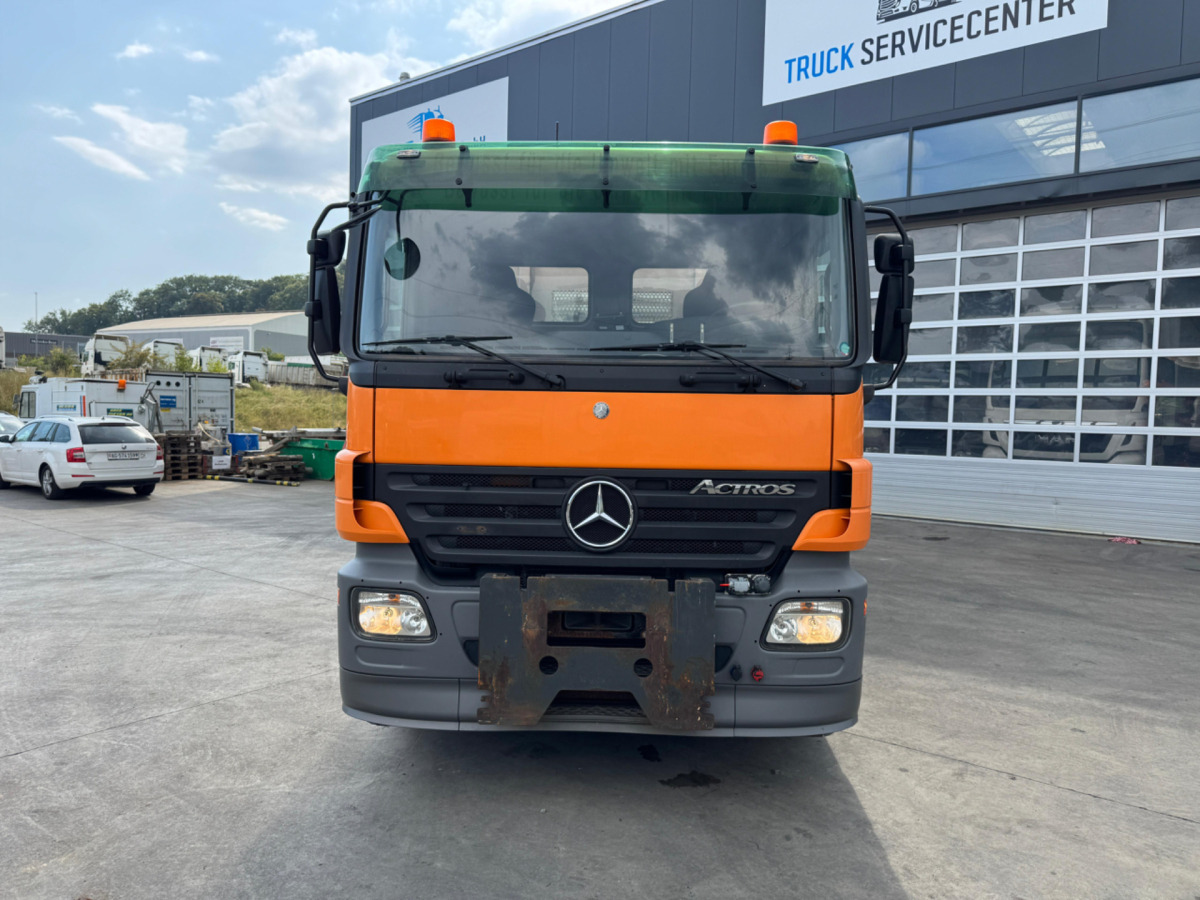 MERCEDES Actros 2641 6x4 Moser 3S Winterdienst - Camião basculante: foto 3 MERCEDES Actros 2641 6x4 Moser 3S Winterdienst - Camião basculante: foto 3