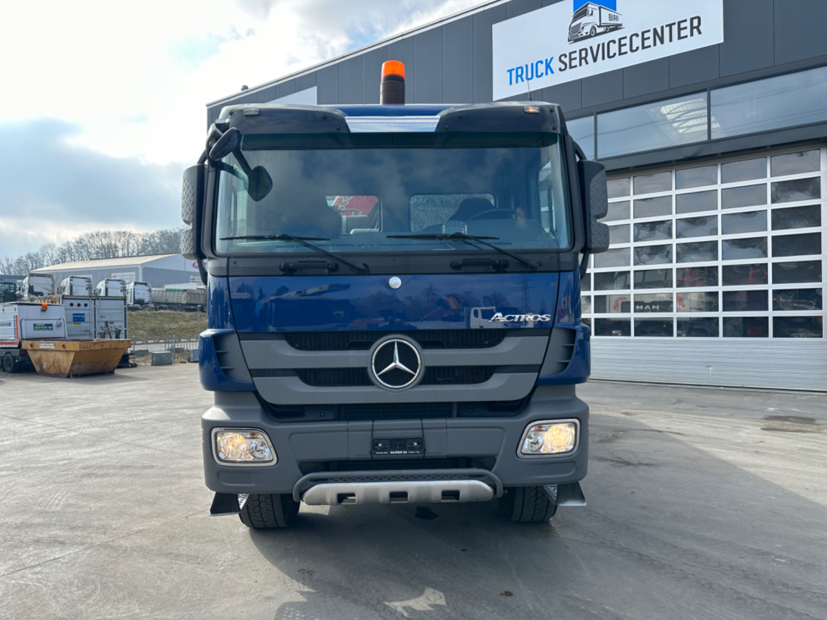 MERCEDES Actros 2648 6x4/4 Fassi455 SZM/Pritsche - Camião grua: foto 3 MERCEDES Actros 2648 6x4/4 Fassi455 SZM/Pritsche - Camião grua: foto 3