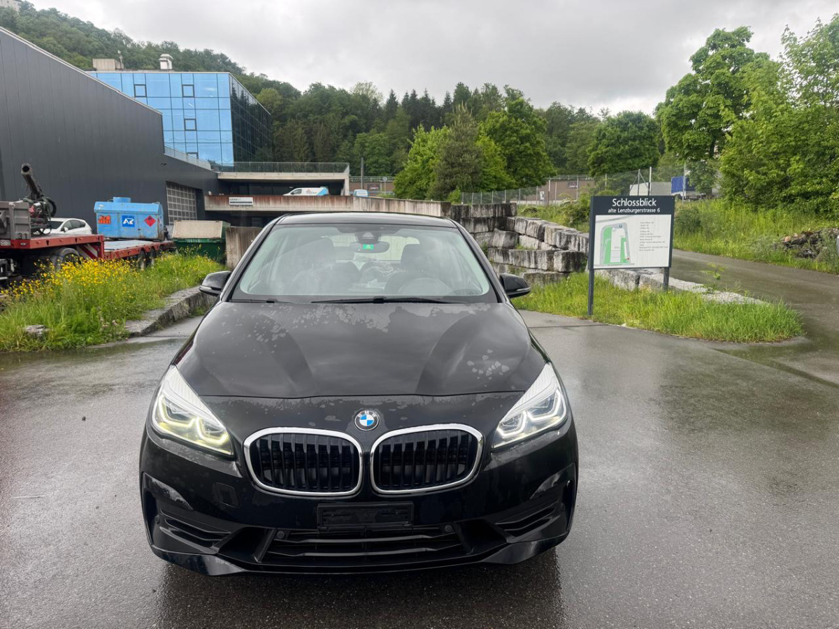 Marke BMW 218d xDrive - Automóvel: foto 2 Marke BMW 218d xDrive - Automóvel: foto 2