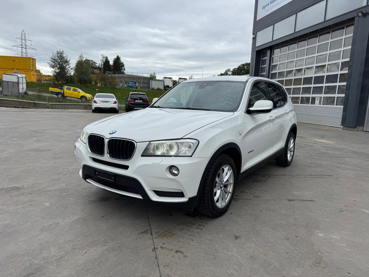 Marke BMW X3 20d Xdrive 4x4 - Automóvel: foto 1 Marke BMW X3 20d Xdrive 4x4 - Automóvel: foto 1