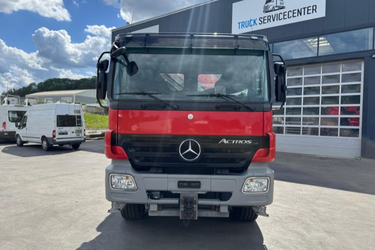 Mercedes-Benz Actros 2646 6x4/4 Fassi 275-8 Kipper - Camião grua: foto 4 Mercedes-Benz Actros 2646 6x4/4 Fassi 275-8 Kipper - Camião grua: foto 4