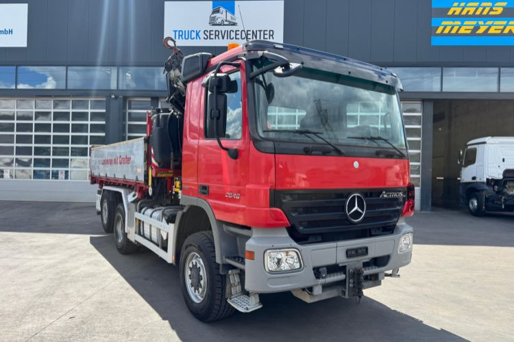 Mercedes-Benz Actros 2646 6x4/4 Fassi 275-8 Kipper - Camião grua: foto 5 Mercedes-Benz Actros 2646 6x4/4 Fassi 275-8 Kipper - Camião grua: foto 5