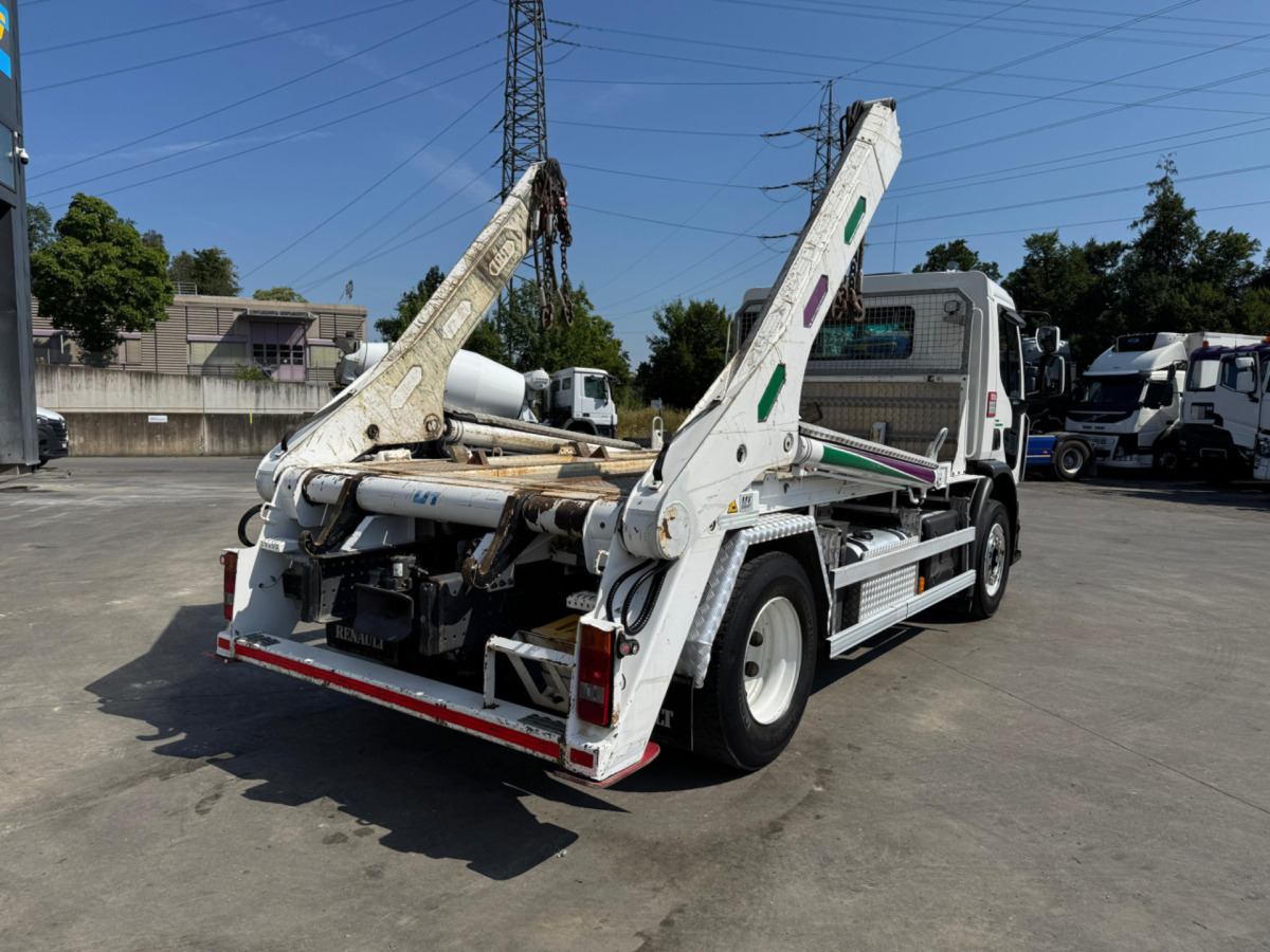 RENAULT D18.320 UT Gigant 18T - Camião multibenne: foto 5 RENAULT D18.320 UT Gigant 18T - Camião multibenne: foto 5