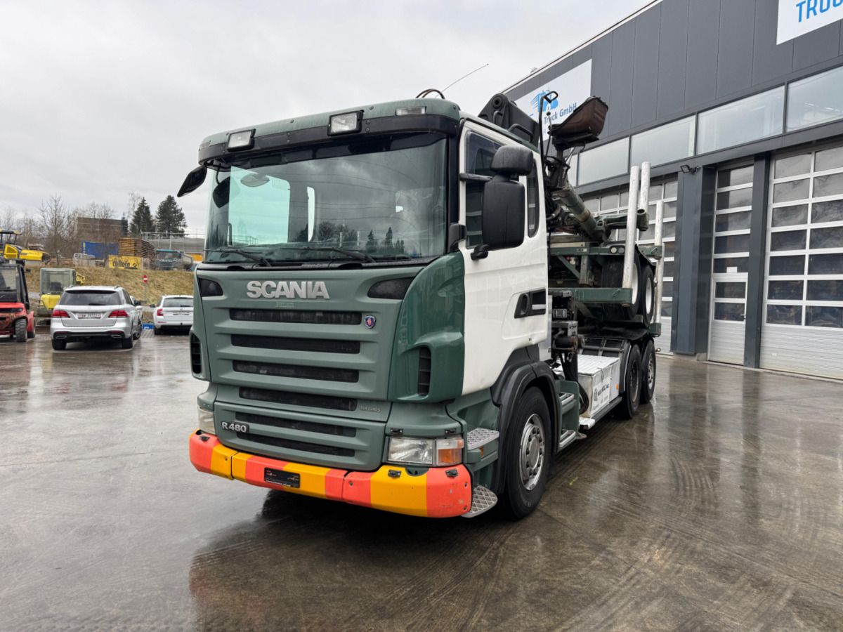 SCANIA R480 6x2 Loglift F265 mit Dolly - Camião de transporte de madeira: foto 1 SCANIA R480 6x2 Loglift F265 mit Dolly - Camião de transporte de madeira: foto 1