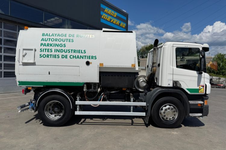 Scania P280 4x2 Wassertank - Caminhão tanque: foto 4 Scania P280 4x2 Wassertank - Caminhão tanque: foto 4