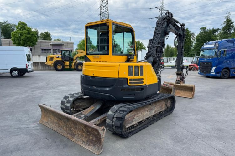 Takeuchi TB-280FR Powertilt - Escavadora de rastos: foto 4 Takeuchi TB-280FR Powertilt - Escavadora de rastos: foto 4