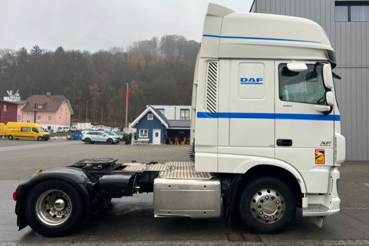DAF XF460 SUPERSPACE - Tractor: foto 4 DAF XF460 SUPERSPACE - Tractor: foto 4