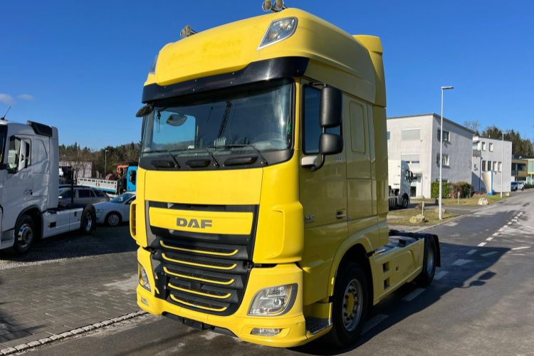 DAF XF510 4x2 - Tractor: foto 1 DAF XF510 4x2 - Tractor: foto 1