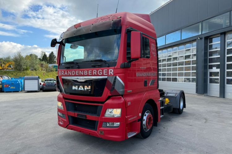 MAN TGX 18.440 4x2 XL C0703 - Tractor: foto 1 MAN TGX 18.440 4x2 XL C0703 - Tractor: foto 1