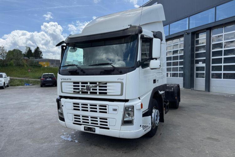 Volvo FM-390 4x2 - Tractor: foto 1 Volvo FM-390 4x2 - Tractor: foto 1
