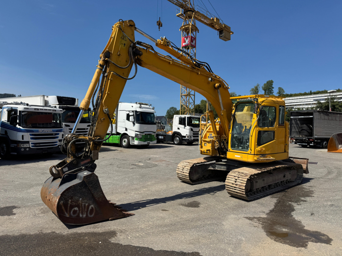 VOLVO ECR145DL Oilquick - Escavadora de rastos: foto 1 VOLVO ECR145DL Oilquick - Escavadora de rastos: foto 1