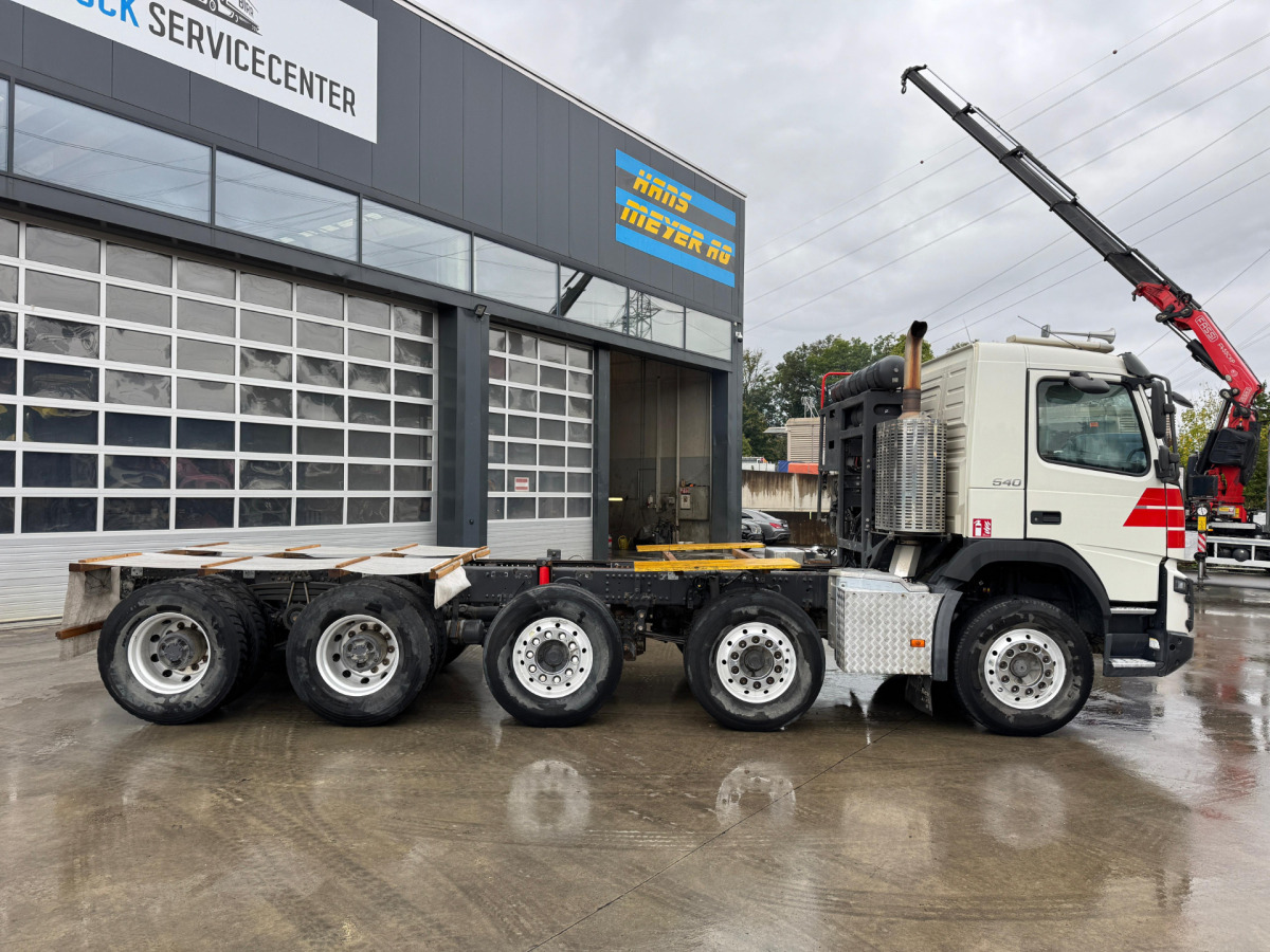 VOLVO FMX-540 10x4 - Camião chassi: foto 4 VOLVO FMX-540 10x4 - Camião chassi: foto 4