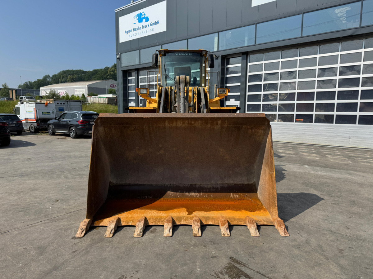 VOLVO L150E - Pá carregadora de rodas: foto 5 VOLVO L150E - Pá carregadora de rodas: foto 5