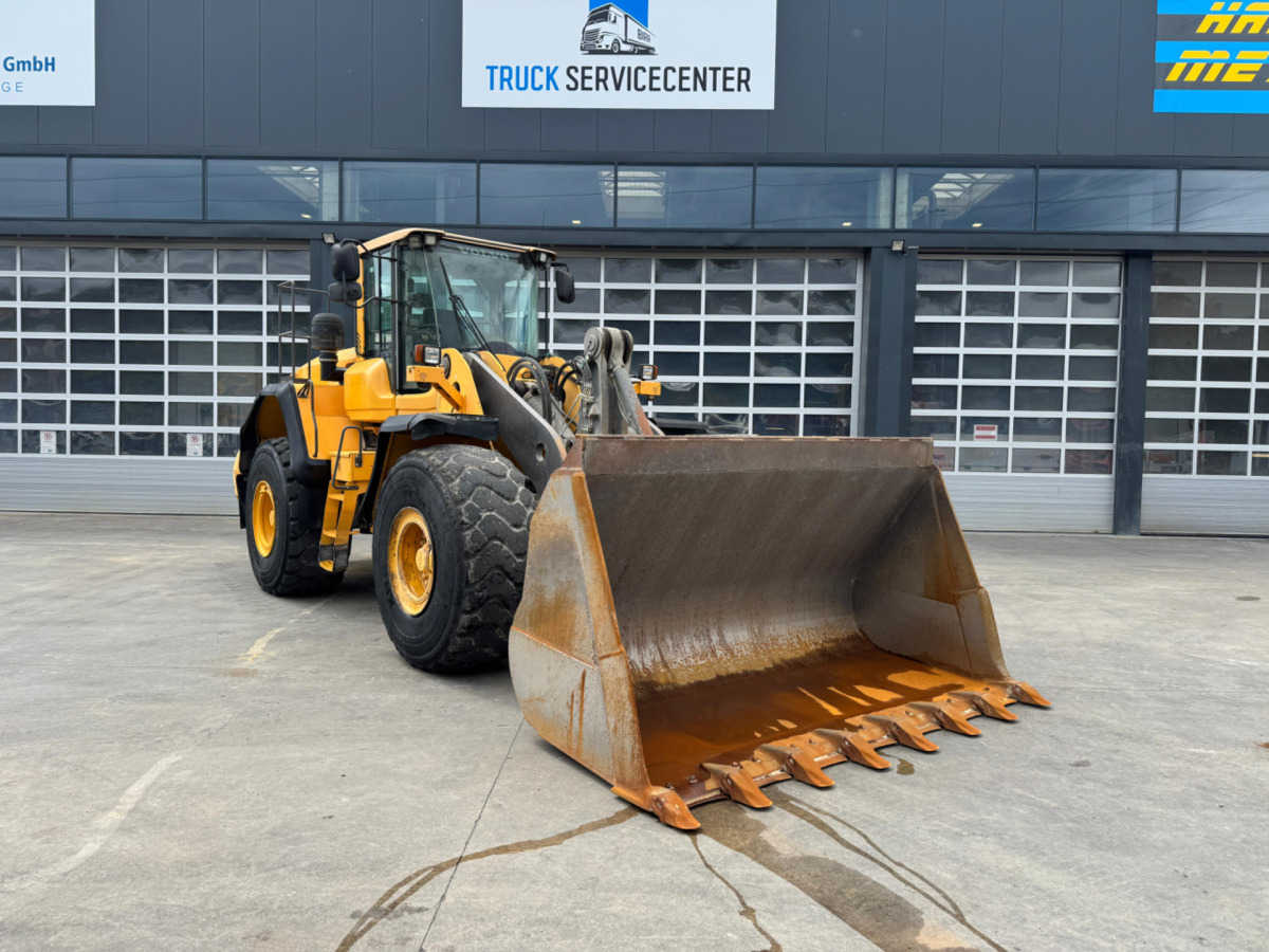 VOLVO L180G - Pá carregadora de rodas: foto 2 VOLVO L180G - Pá carregadora de rodas: foto 2
