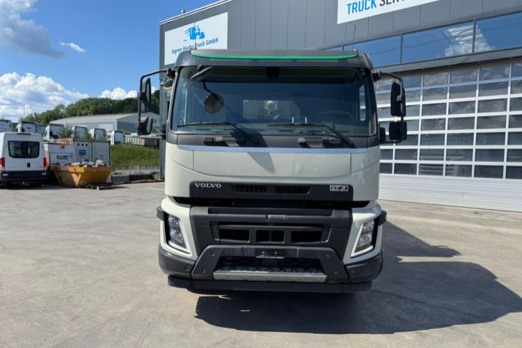 Volvo FMX-460 10x4 Rückwärtskipper - Camião basculante: foto 2 Volvo FMX-460 10x4 Rückwärtskipper - Camião basculante: foto 2