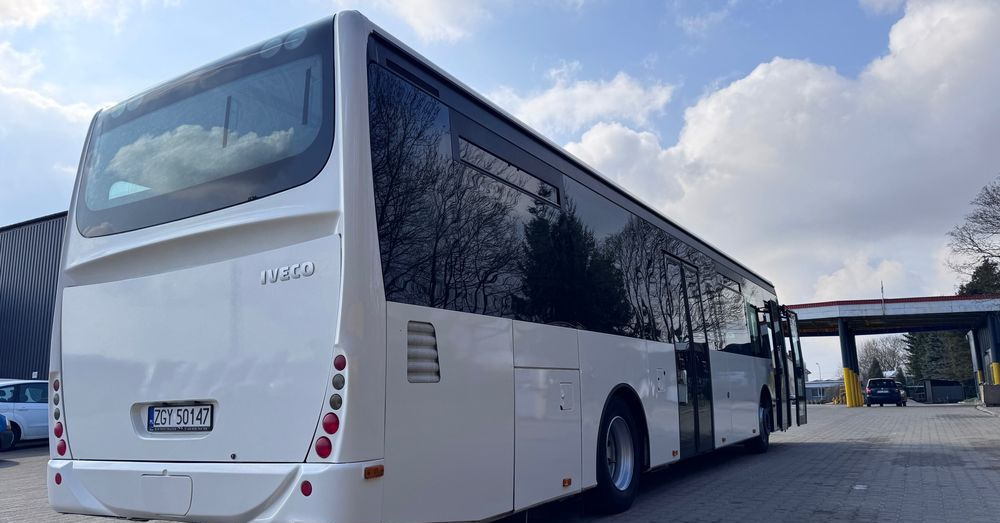Irisbus Crossway LE / Manualna skrzynia biegów / 36 miejsc / niskowejściowy / Cena: 62000zł netto - Ônibus urbano: foto 2 Irisbus Crossway LE / Manualna skrzynia biegów / 36 miejsc / niskowejściowy / Cena: 62000zł netto - Ônibus urbano: foto 2
