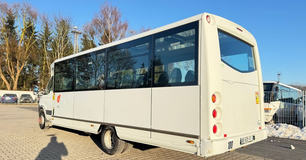 Iveco Aptineo / mała klima / 28 miejsc / winda / CENA: 67500 zł netto - Minibus, Furgão de passageiros: foto 4 Iveco Aptineo / mała klima / 28 miejsc / winda / CENA: 67500 zł netto - Minibus, Furgão de passageiros: foto 4