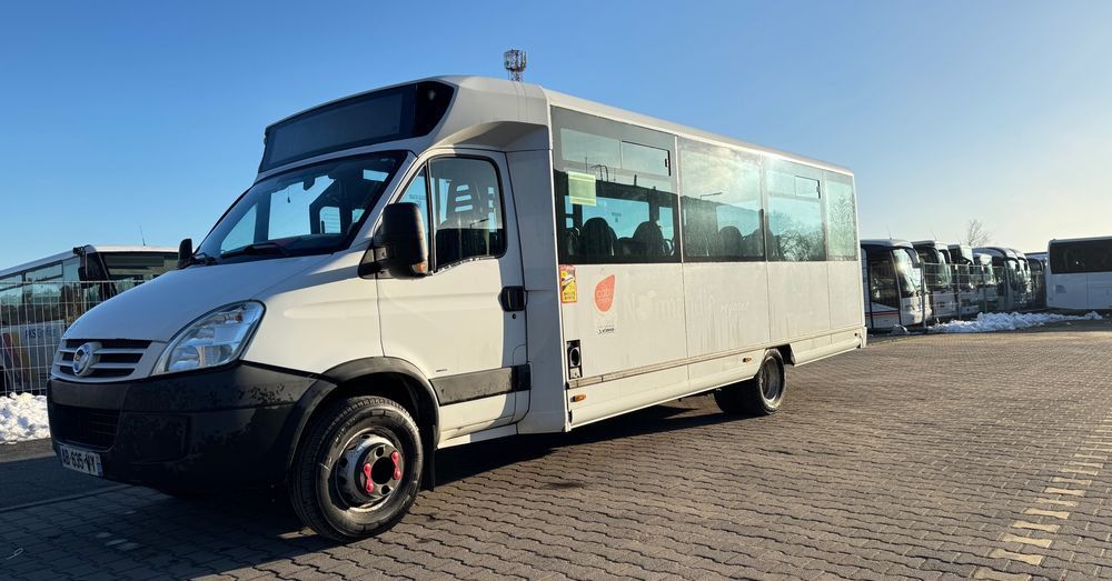 Iveco Aptineo / mała klima / 28 miejsc / winda / CENA: 67500 zł netto - Minibus, Furgão de passageiros: foto 2 Iveco Aptineo / mała klima / 28 miejsc / winda / CENA: 67500 zł netto - Minibus, Furgão de passageiros: foto 2