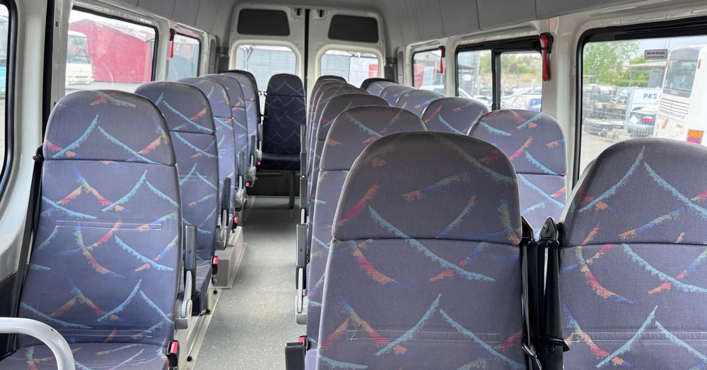 Volkswagen Crafter / 23 miejsca / Cena:67000 zł netto - Minibus, Furgão de passageiros: foto 5 Volkswagen Crafter / 23 miejsca / Cena:67000 zł netto - Minibus, Furgão de passageiros: foto 5