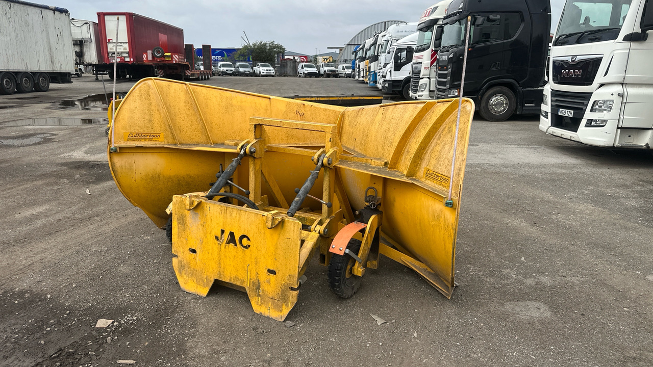 CUTHBERTSON SNOW 'V' PLOUGH MK5 - Equipamento de construção: foto 3 CUTHBERTSON SNOW 'V' PLOUGH MK5 - Equipamento de construção: foto 3