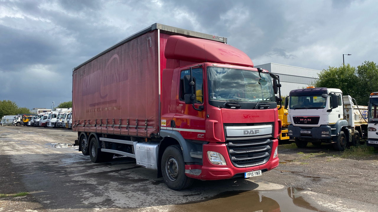 DAF CF 290 - Camião de lona: foto 1 DAF CF 290 - Camião de lona: foto 1