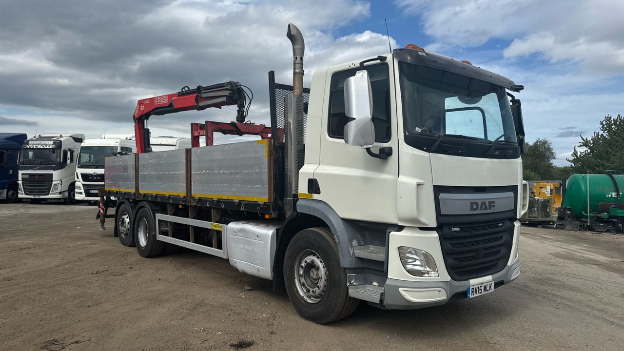 DAF CF 330 - Camião de caixa aberta/ Plataforma, Camião grua: foto 1 DAF CF 330 - Camião de caixa aberta/ Plataforma, Camião grua: foto 1