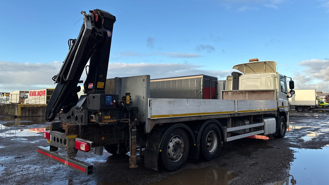 DAF CF 330 - Camião de caixa aberta/ Plataforma, Camião grua: foto 4 DAF CF 330 - Camião de caixa aberta/ Plataforma, Camião grua: foto 4