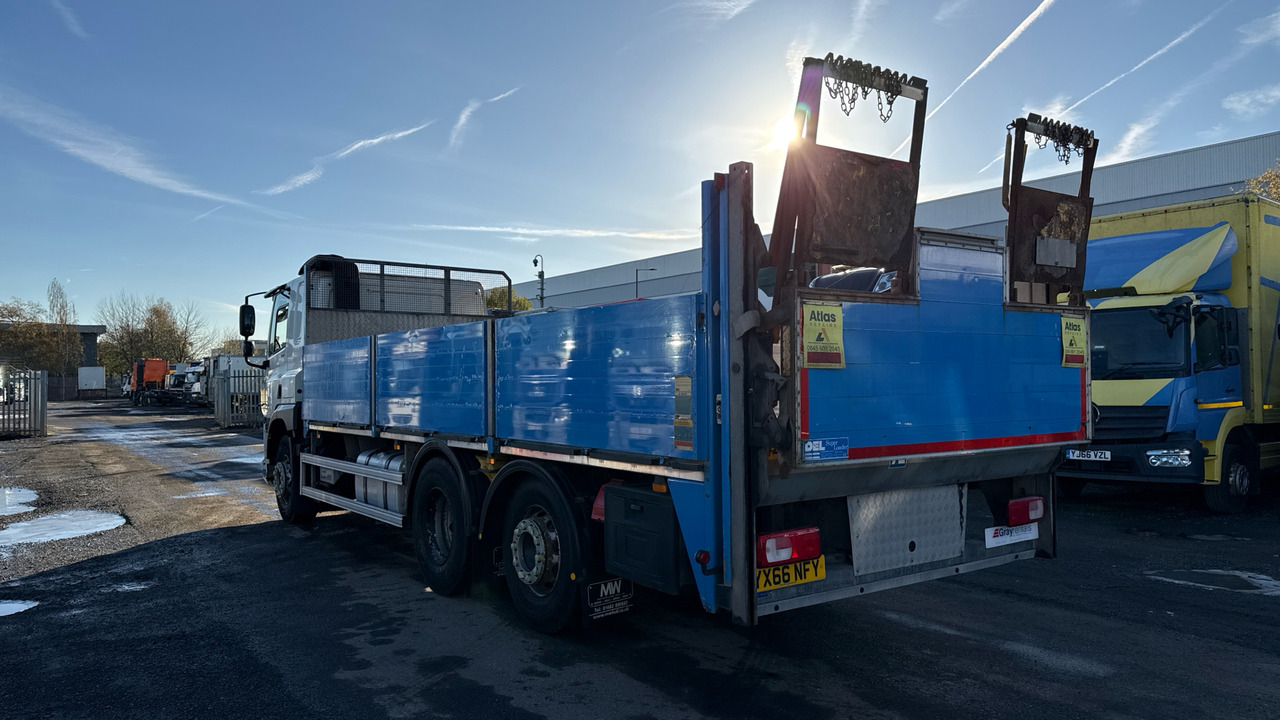 DAF CF 330 - Camião de caixa aberta/ Plataforma: foto 3 DAF CF 330 - Camião de caixa aberta/ Plataforma: foto 3