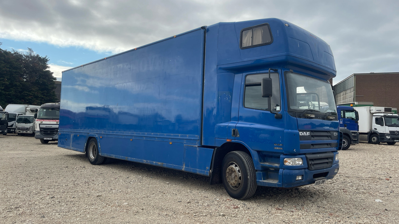 DAF CF 65.250 - Camião furgão: foto 1 DAF CF 65.250 - Camião furgão: foto 1