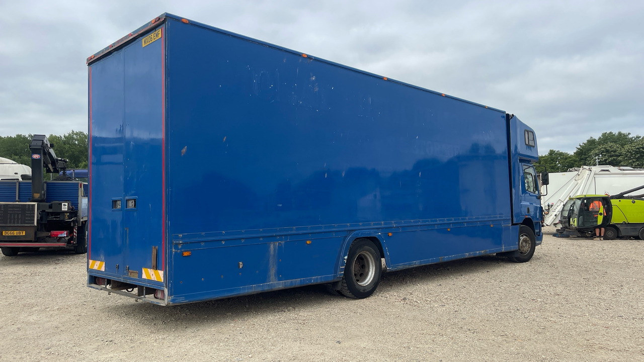 DAF CF 65.250 - Camião furgão: foto 4 DAF CF 65.250 - Camião furgão: foto 4