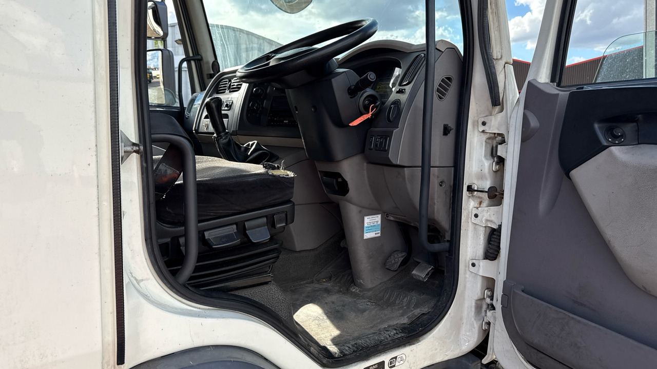 DAF LF 150 - Camião frigorífico: foto 5 DAF LF 150 - Camião frigorífico: foto 5
