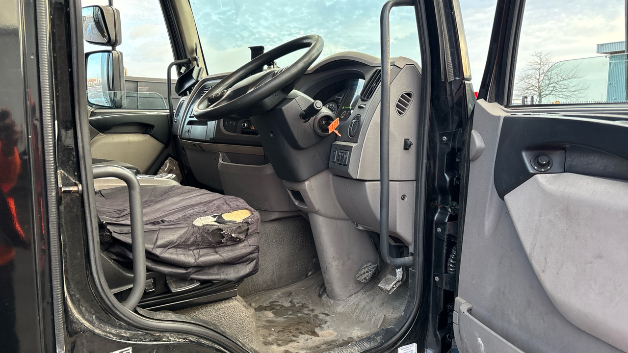 DAF LF 150 - Camião de lona: foto 5 DAF LF 150 - Camião de lona: foto 5