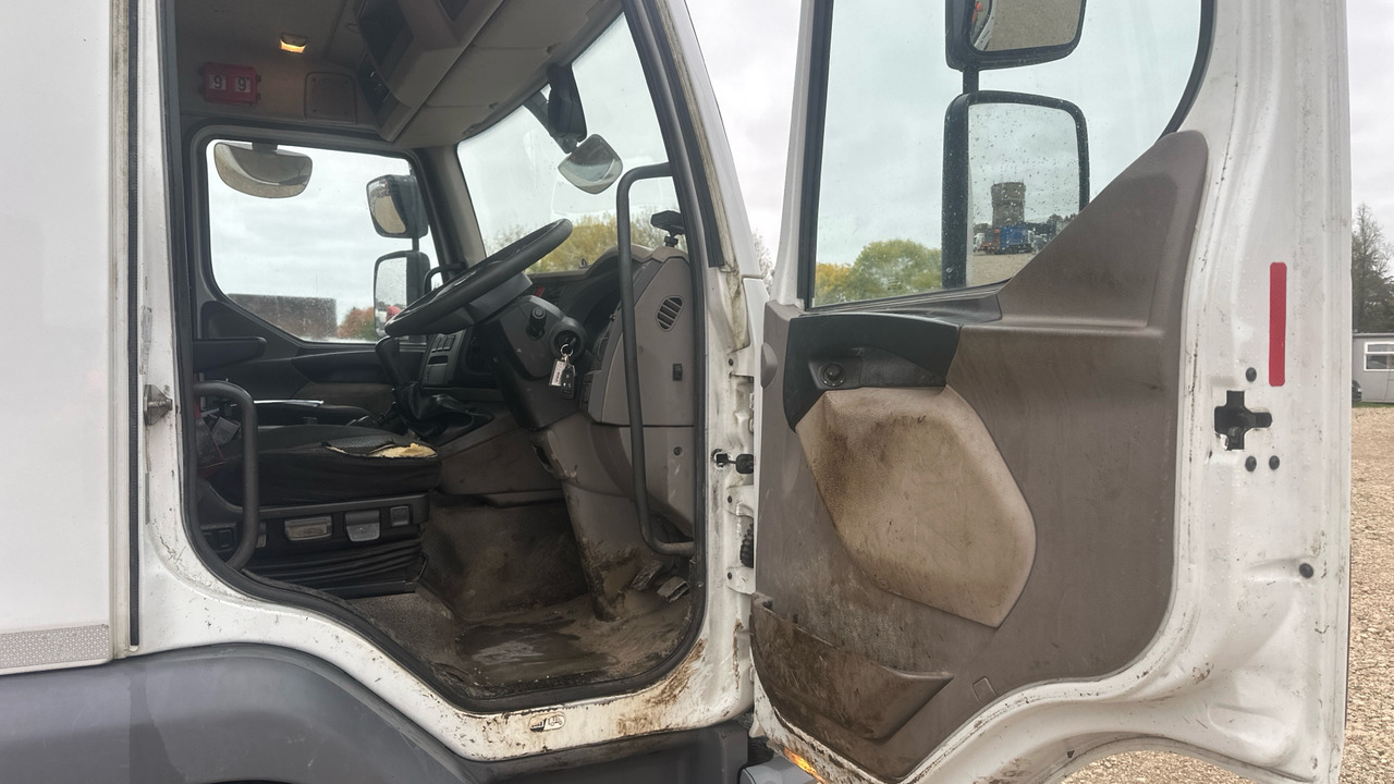 DAF LF 180 - Camião de caixa aberta/ Plataforma: foto 5 DAF LF 180 - Camião de caixa aberta/ Plataforma: foto 5