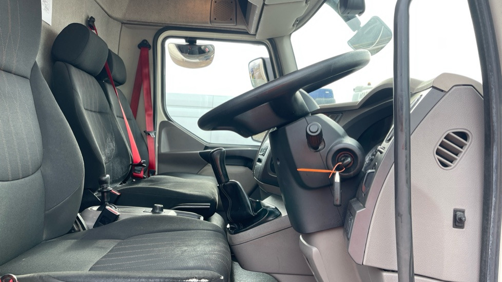 DAF LF 180 - Camião furgão: foto 5 DAF LF 180 - Camião furgão: foto 5