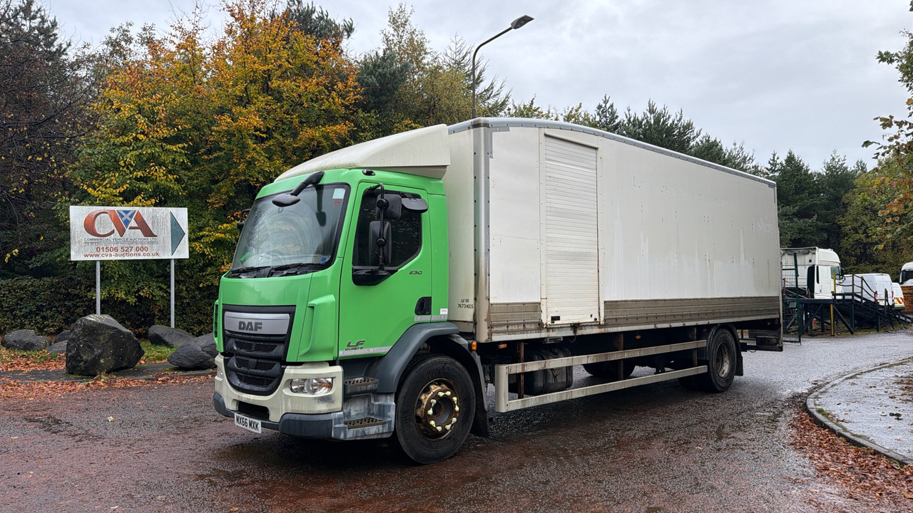 DAF LF 230 - Camião furgão: foto 2 DAF LF 230 - Camião furgão: foto 2