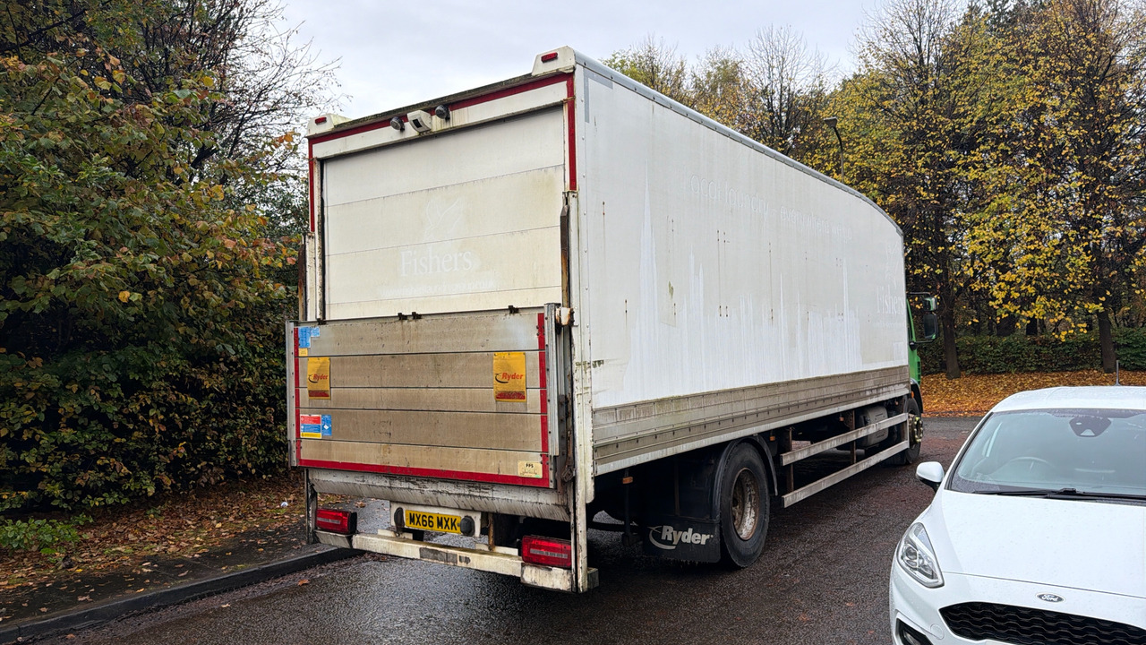 DAF LF 230 - Camião furgão: foto 4 DAF LF 230 - Camião furgão: foto 4