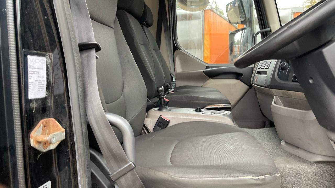 DAF LF 230 - Camião furgão: foto 5 DAF LF 230 - Camião furgão: foto 5