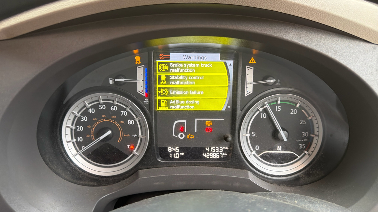 Camião furgão DAF LF 230: foto 6