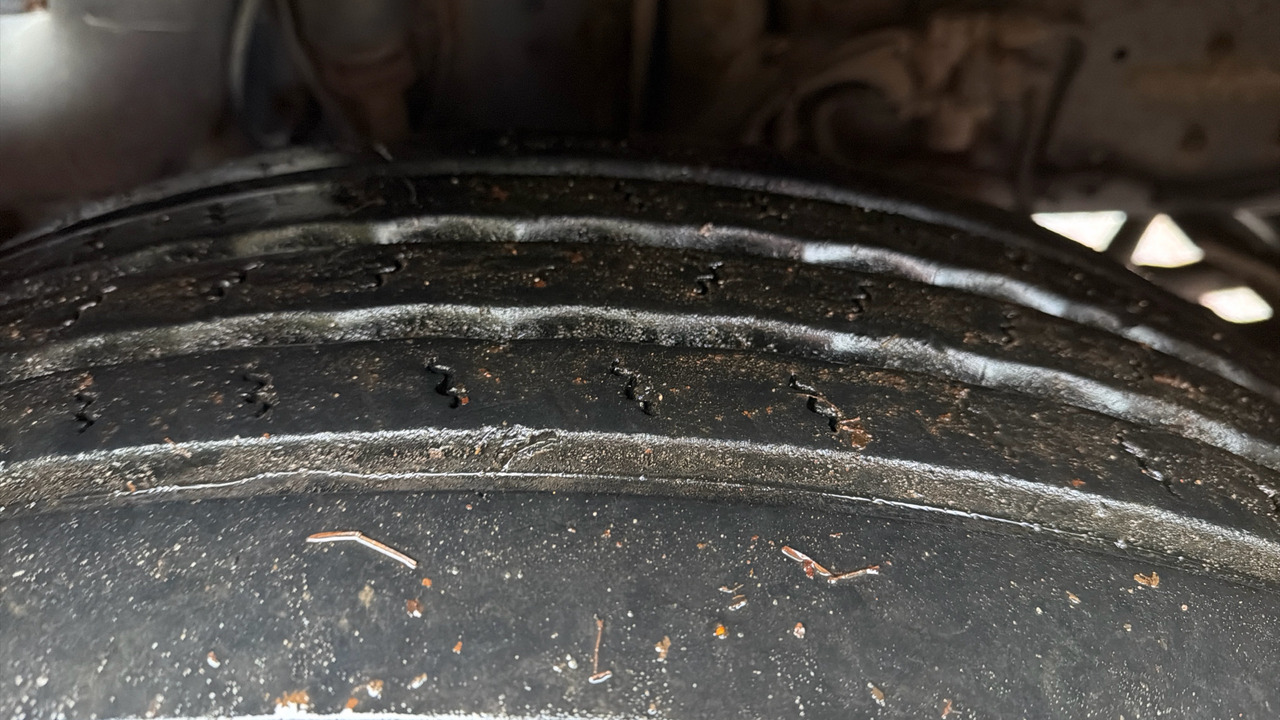 Camião furgão DAF LF 230: foto 16