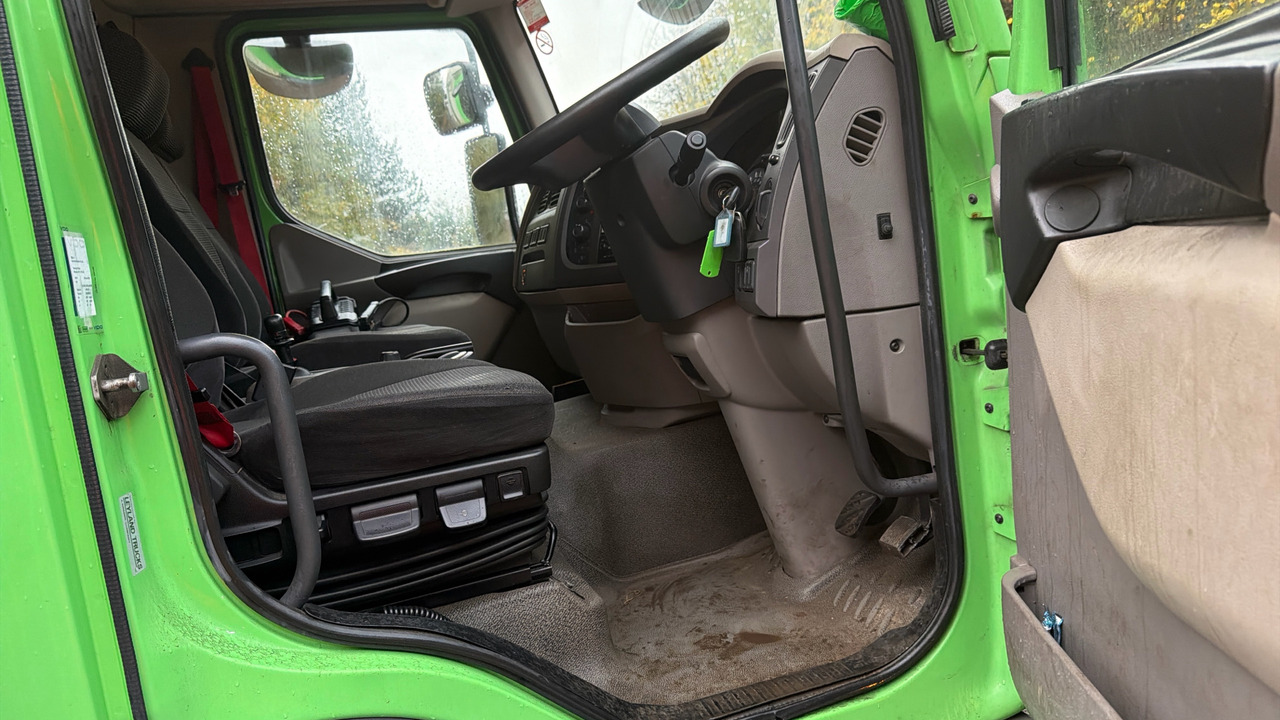 DAF LF 230 - Camião furgão: foto 5 DAF LF 230 - Camião furgão: foto 5