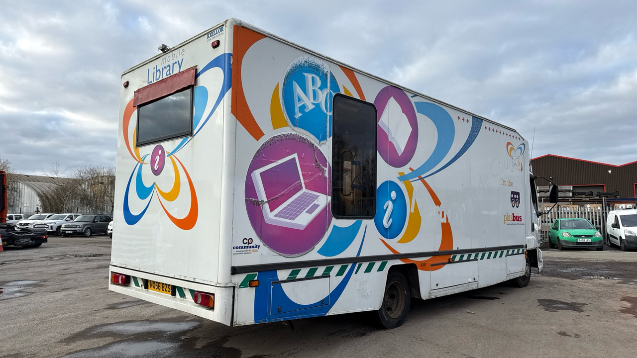 DAF LF 45.150 - Camião furgão, Veículo municipal/ Especial: foto 4 DAF LF 45.150 - Camião furgão, Veículo municipal/ Especial: foto 4