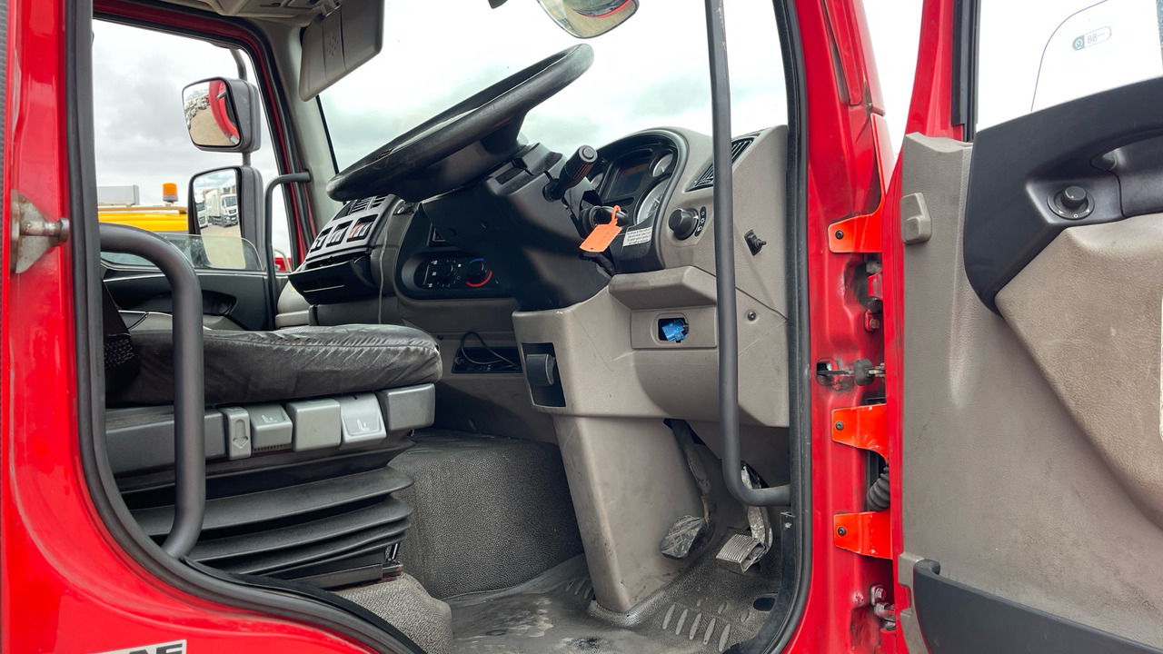 DAF LF 55.220 - Camião furgão: foto 5 DAF LF 55.220 - Camião furgão: foto 5