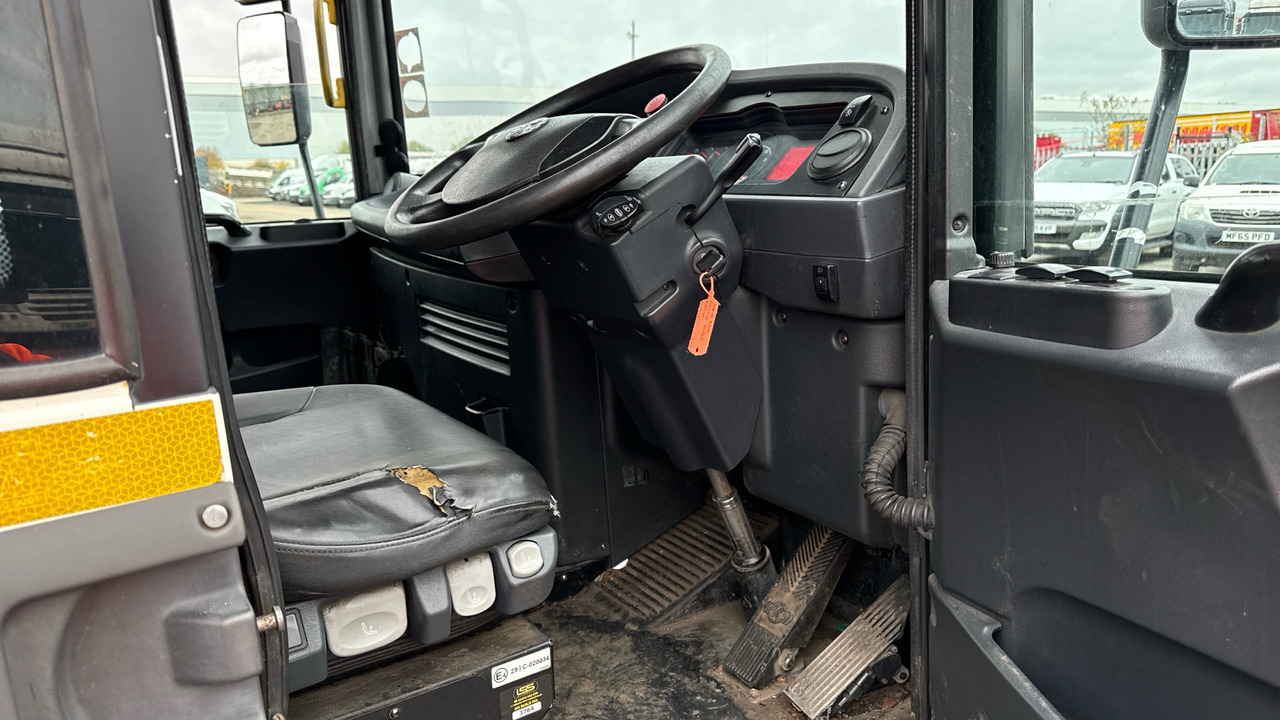 DENNIS ELITE 6 - Caminhão de lixo: foto 5 DENNIS ELITE 6 - Caminhão de lixo: foto 5